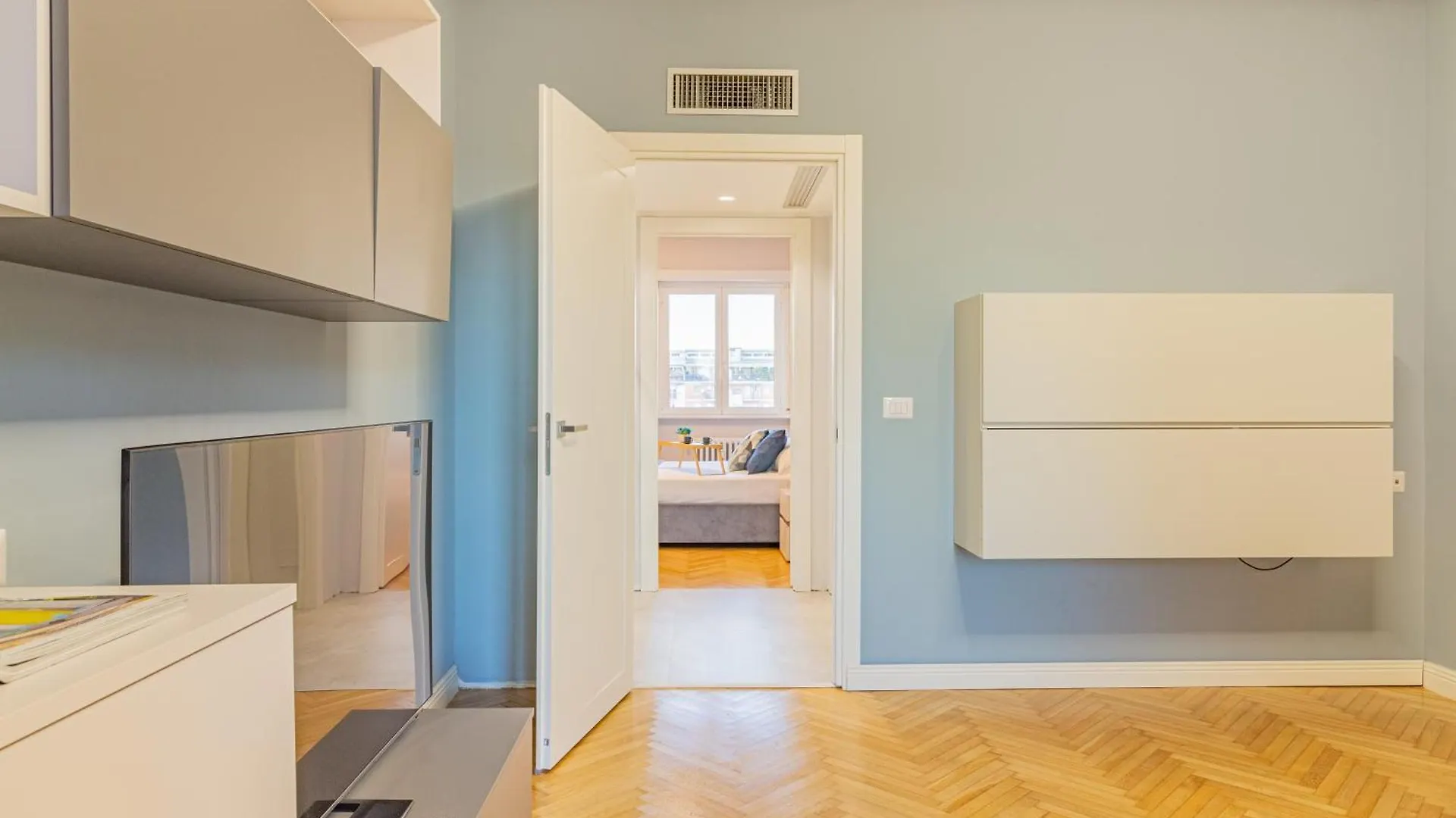 Palmanova 125 Bright Apartment Milano