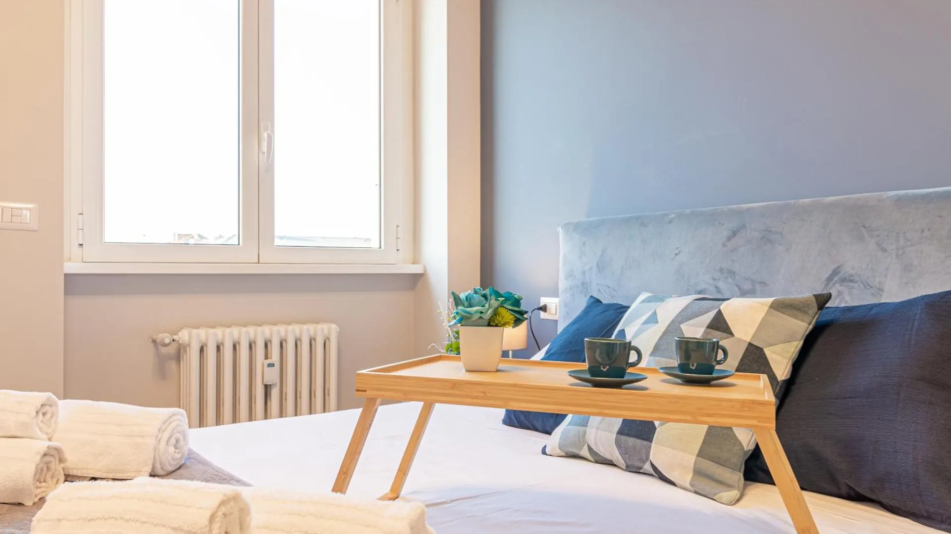 Palmanova 125 Bright Apartment Milano
