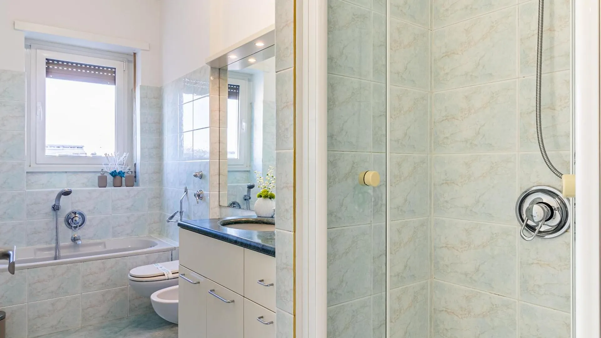 Palmanova 125 Bright Apartment Milano