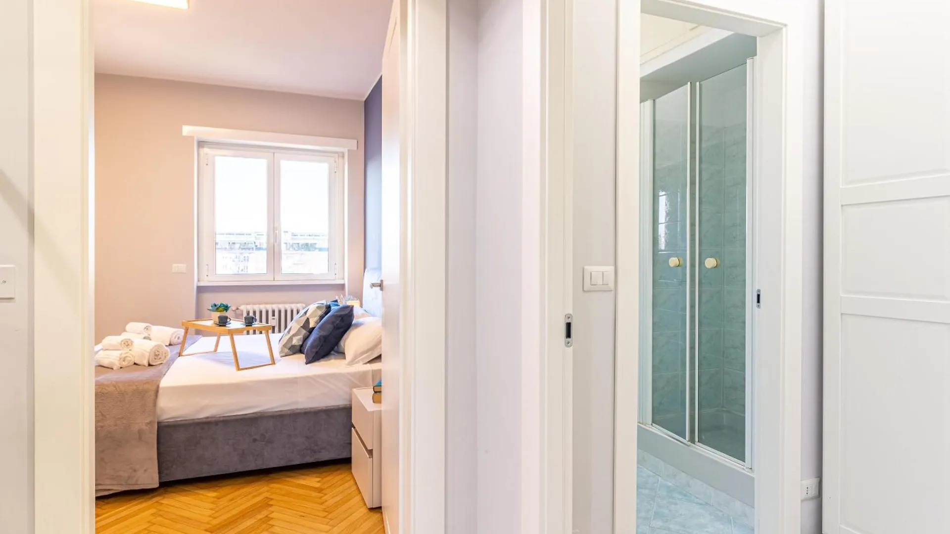 Palmanova 125 Bright Apartment Milan